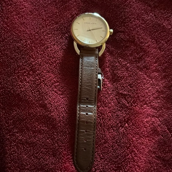 Anne Klein Genuine brown leather Strap Logo Dial gold tone wristwatch - Picture 3 of 13